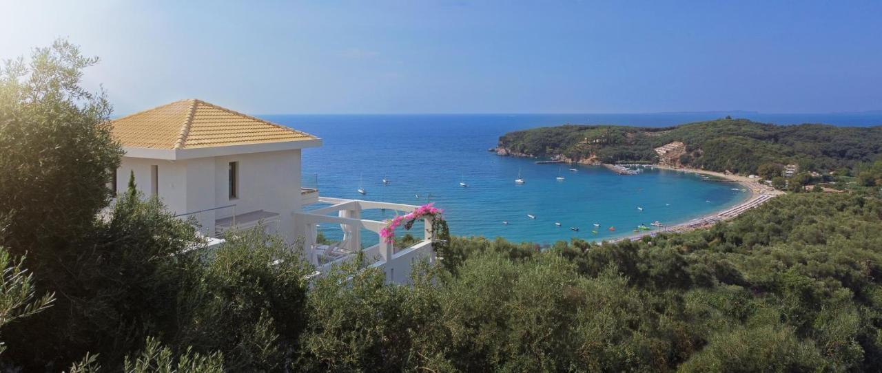 Livinghome Suites Parga Exterior foto