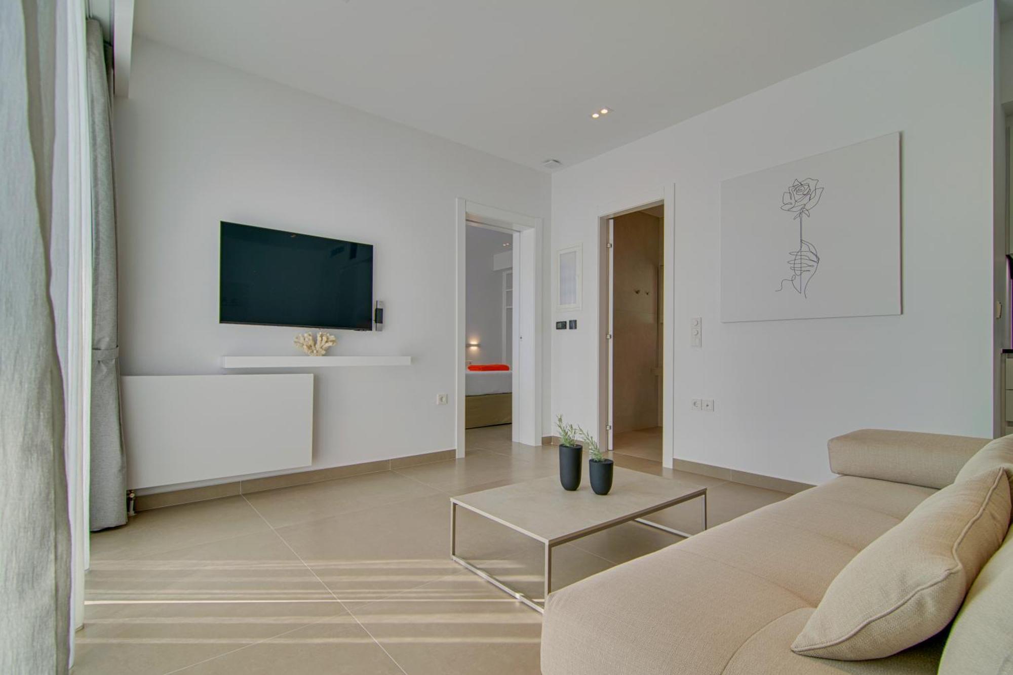 Livinghome Suites Parga Exterior foto
