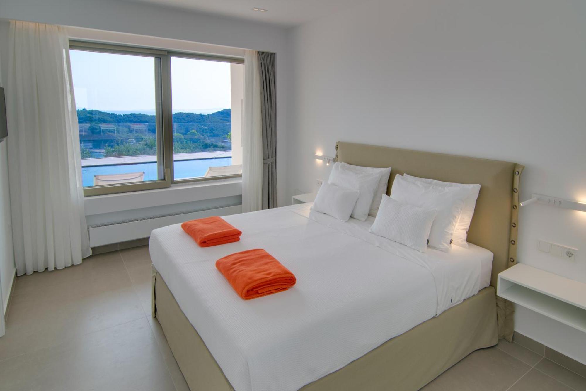 Livinghome Suites Parga Exterior foto