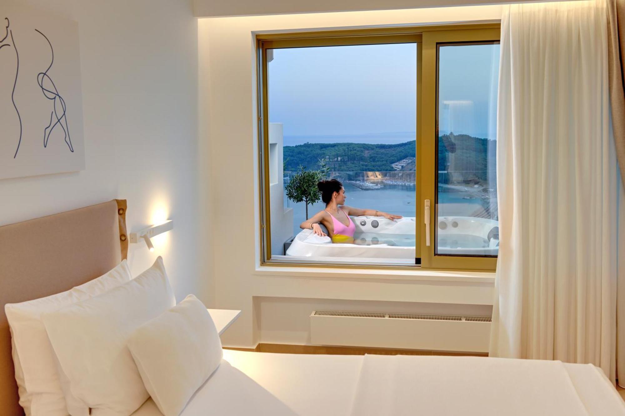 Livinghome Suites Parga Exterior foto