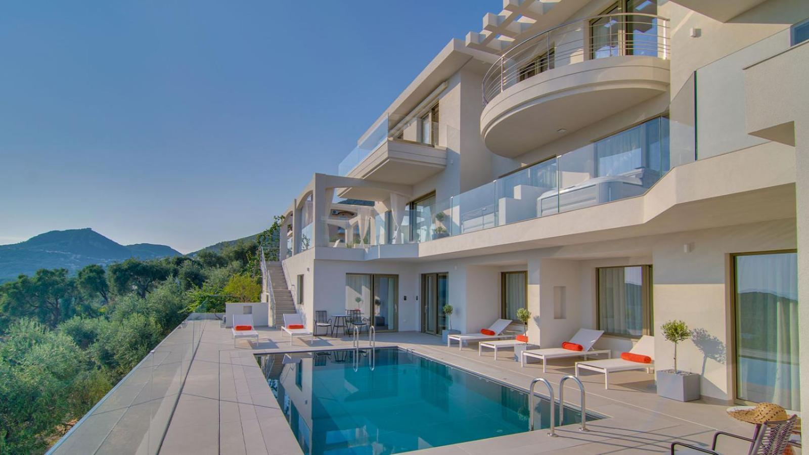 Livinghome Suites Parga Exterior foto